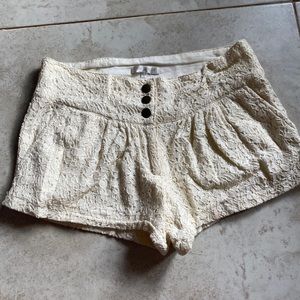 Crocheted shorts